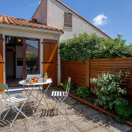 Holiday home Plein Ocean - La Petite Ourse By Interhome
